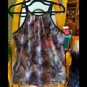 🔥PRANA- high neck/dry wick top.